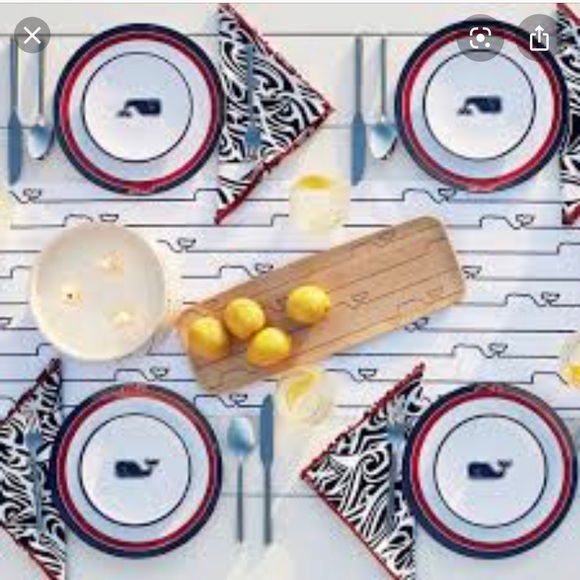 Vin Vines Table Runner - New! NWOT - Picture 2 of 8